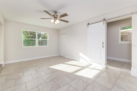 House in Lakeland, Florida 3 bedrooms, 132.11 sq.m. № 1516630 - photo 10