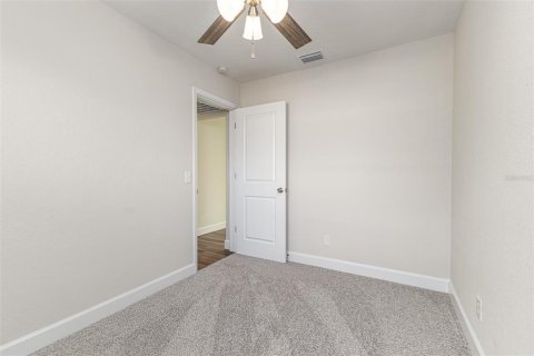 House in Lakeland, Florida 3 bedrooms, 132.11 sq.m. № 1516630 - photo 17