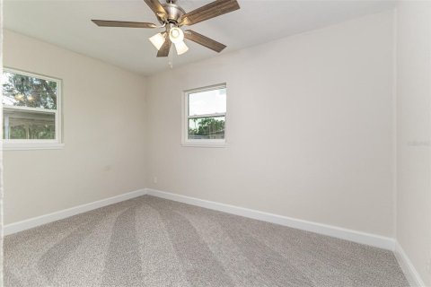 House in Lakeland, Florida 3 bedrooms, 132.11 sq.m. № 1516630 - photo 18