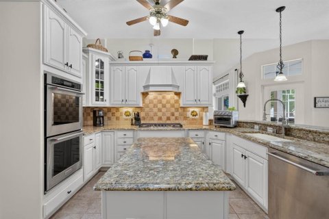 House in Palm Coast, Florida 3 bedrooms, 208.19 sq.m. № 2216414 - photo 20