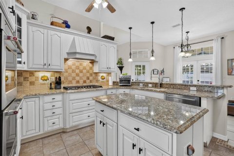 House in Palm Coast, Florida 3 bedrooms, 208.19 sq.m. № 2216414 - photo 22