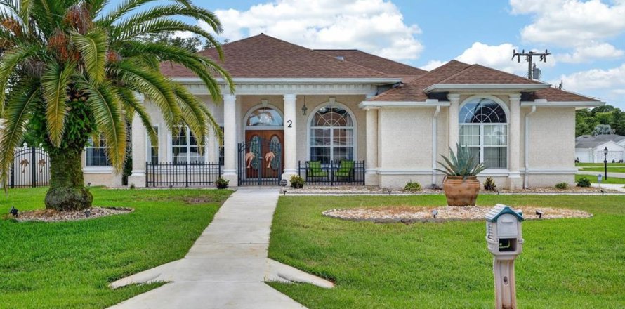 House in Palm Coast, Florida 3 bedrooms, 208.19 sq.m. № 2216414