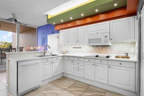 Copropriété à vendre à Longboat Key, Floride: 2 chambres, 236.9 m2 № 2106253 - photo 14