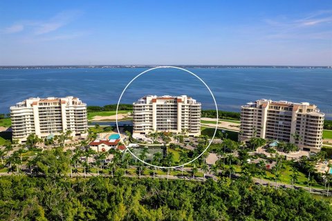 Condo in Longboat Key, Florida, 2 bedrooms № 2106253