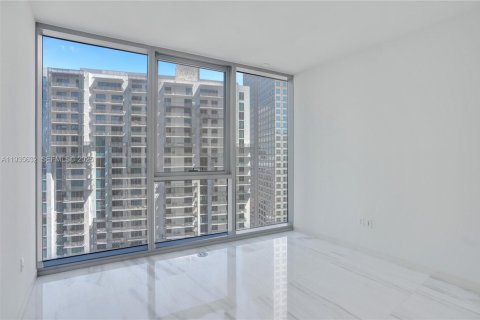Condominio en venta en Miami, Florida, 4 dormitorios, 298.59 m2 № 1993954 - foto 27