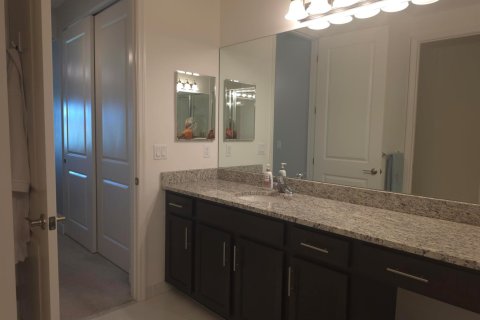 House in Port St. Lucie, Florida 2 bedrooms, 125.88 sq.m. № 2432567 - photo 22