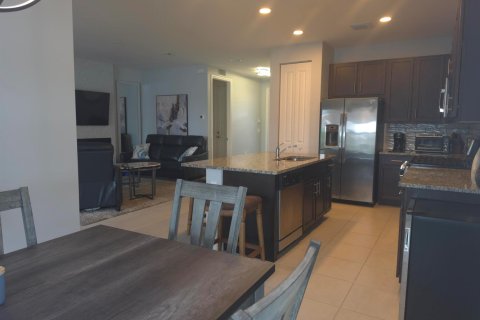 House in Port St. Lucie, Florida 2 bedrooms, 125.88 sq.m. № 2432567 - photo 15