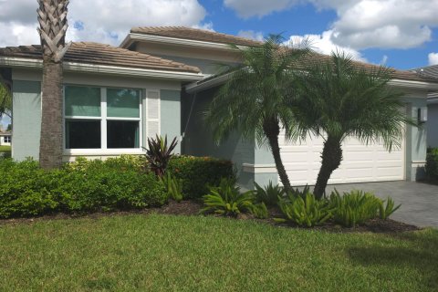 House in Port St. Lucie, Florida 2 bedrooms, 125.88 sq.m. № 2432567