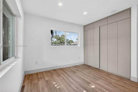 House in Delray Beach, Florida 3 bedrooms, 176.24 sq.m. № 2008700 - photo 14