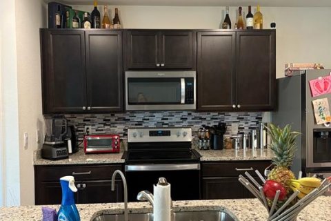 Casa en venta en Davenport, Florida, 3 dormitorios, 160.26 m2 № 2166657 - foto 3