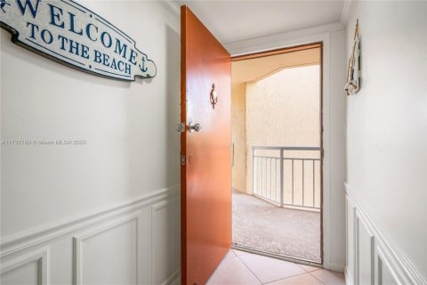 Copropriété à louer à Hutchinson Island South, Floride: 2 chambres, 110.27 m2 № 1959668 - photo 28