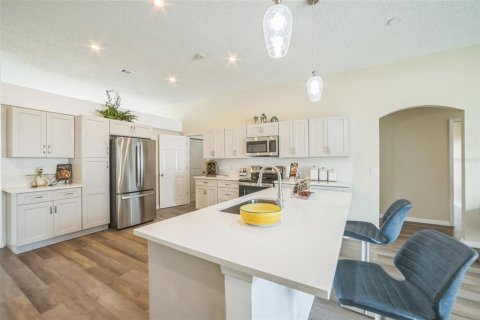 Casa en venta en Deltona, Florida, 4 dormitorios, 192.68 m2 № 1765280 - foto 15