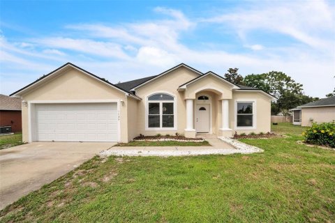 Casa en venta en Deltona, Florida, 4 dormitorios, 192.68 m2 № 1765280 - foto 1