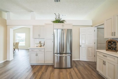Casa en venta en Deltona, Florida, 4 dormitorios, 192.68 m2 № 1765280 - foto 16
