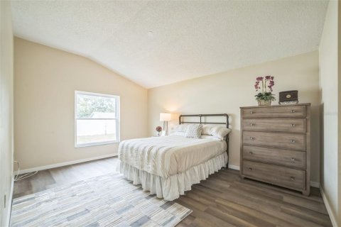Casa en venta en Deltona, Florida, 4 dormitorios, 192.68 m2 № 1765280 - foto 19