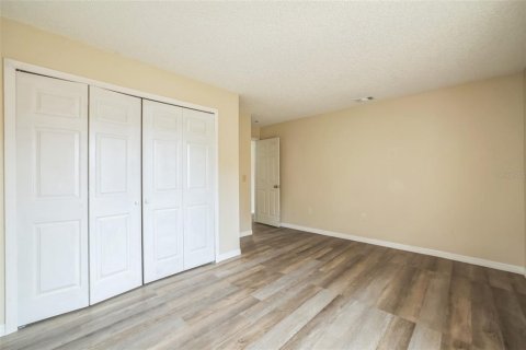 Casa en venta en Deltona, Florida, 4 dormitorios, 192.68 m2 № 1765280 - foto 26