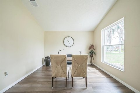 Casa en venta en Deltona, Florida, 4 dormitorios, 192.68 m2 № 1765280 - foto 7
