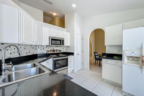 House in Winter Garden, Florida 4 bedrooms, 174.84 sq.m. № 1774963 - photo 17