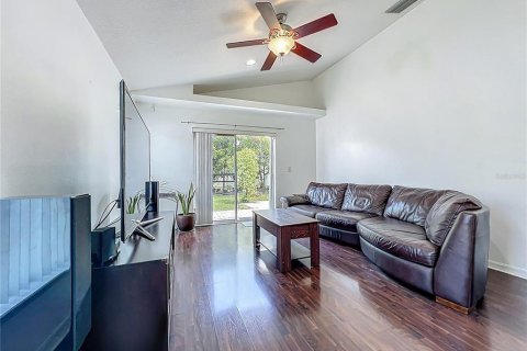 House in Winter Garden, Florida 4 bedrooms, 174.84 sq.m. № 1774963 - photo 21