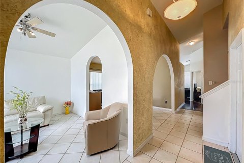 House in Winter Garden, Florida 4 bedrooms, 174.84 sq.m. № 1774963 - photo 6