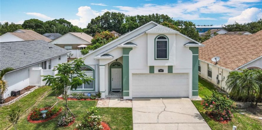 House in Winter Garden, Florida 4 bedrooms, 174.84 sq.m. № 1774963