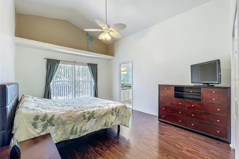 House in Winter Garden, Florida 4 bedrooms, 174.84 sq.m. № 1774963 - photo 28