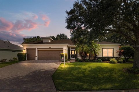 House in Leesburg, Florida 2 bedrooms, 174.66 sq.m. № 1878132 - photo 2