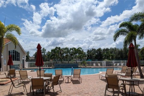 House in Sarasota, Florida 2 bedrooms, 155.15 sq.m. № 1856248 - photo 25