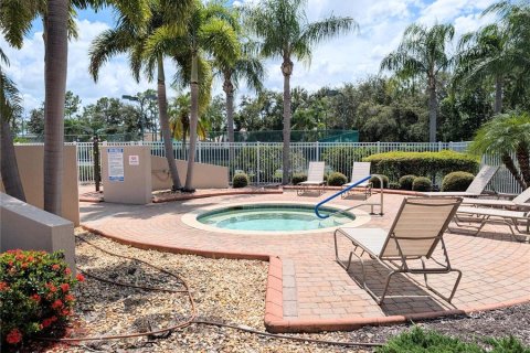 House in Sarasota, Florida 2 bedrooms, 155.15 sq.m. № 1856248 - photo 26