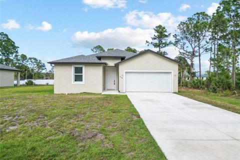 House in Lehigh Acres, Florida 3 bedrooms, 142.33 sq.m. № 2419866
