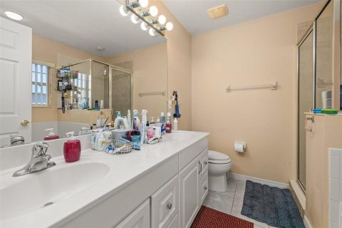 Townhouse in Orlando, Florida 4 bedrooms, 139.73 sq.m. № 1747735 - photo 28