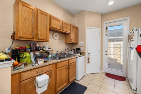 Townhouse in Orlando, Florida 4 bedrooms, 139.73 sq.m. № 1747735 - photo 15