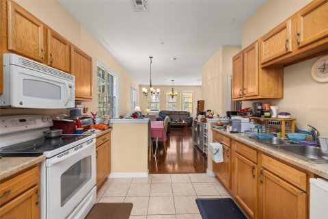 Townhouse in Orlando, Florida 4 bedrooms, 139.73 sq.m. № 1747735 - photo 17