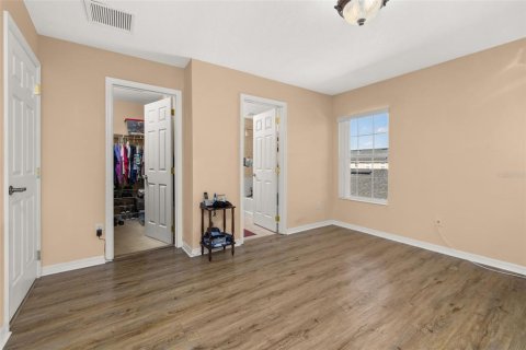 Townhouse in Orlando, Florida 4 bedrooms, 139.73 sq.m. № 1747735 - photo 25