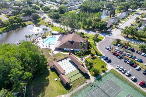 Condo in New Port Richey, Florida, 2 bedrooms  № 1747041 - photo 9