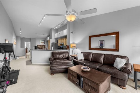 Copropriété à vendre à Tampa, Floride: 2 chambres, 107.21 m2 № 2205573 - photo 20