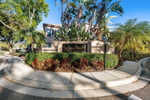 Copropriété à vendre à Tampa, Floride: 2 chambres, 107.21 m2 № 2205573 - photo 8