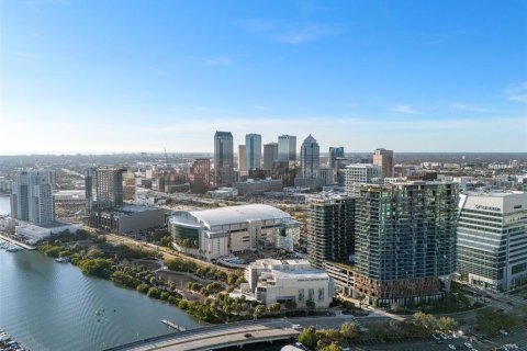 Copropriété à vendre à Tampa, Floride: 2 chambres, 107.21 m2 № 2205573 - photo 7