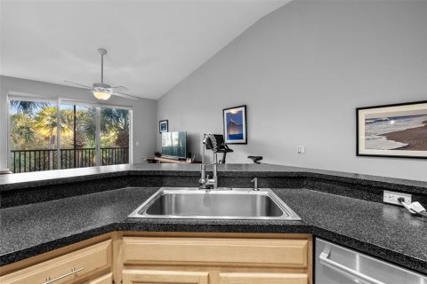 Copropriété à vendre à Tampa, Floride: 2 chambres, 107.21 m2 № 2205573 - photo 16