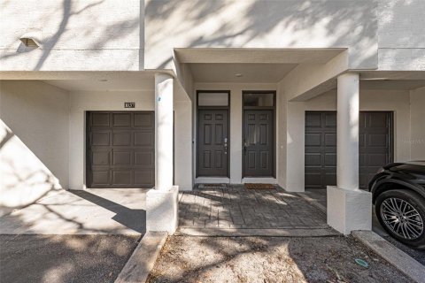 Copropriété à vendre à Tampa, Floride: 2 chambres, 107.21 m2 № 2205573 - photo 10
