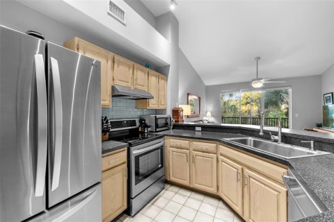 Copropriété à vendre à Tampa, Floride: 2 chambres, 107.21 m2 № 2205573 - photo 14