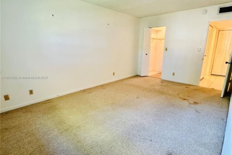 Condo in Margate, Florida, 1 bedroom  № 1960239 - photo 20