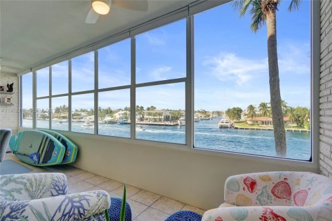 Condominio en venta en Pompano Beach, Florida, 1 dormitorio, 78.97 m2 № 2008689 - foto 15