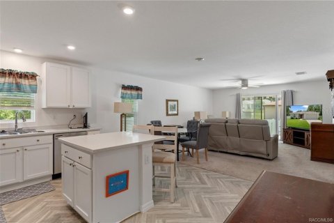 House in Inverness, Florida 3 bedrooms, 144.93 sq.m. № 1797786 - photo 14