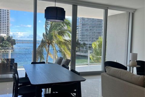 Condominio en alquiler en Miami, Florida, 1 dormitorio, 115.94 m2 № 2011745 - foto 7