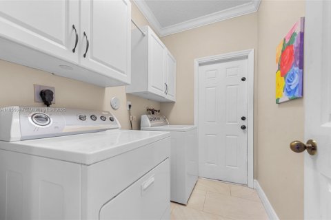 Casa en venta en Weston, Florida, 4 dormitorios, 241.08 m2 № 1878560 - foto 17