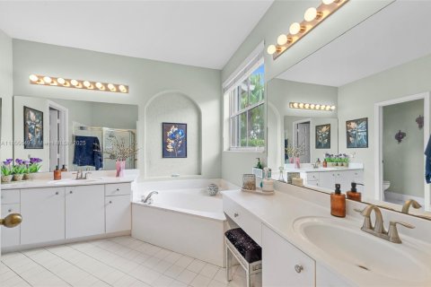 Casa en venta en Weston, Florida, 4 dormitorios, 241.08 m2 № 1878560 - foto 9