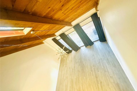 Copropriété à vendre à Deerfield Beach, Floride: 1 chambre, 88.26 m2 № 1979767 - photo 12