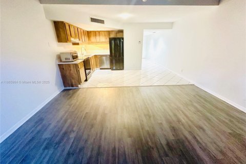 Copropriété à vendre à Deerfield Beach, Floride: 1 chambre, 88.26 m2 № 1979767 - photo 8