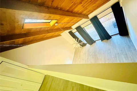 Copropriété à vendre à Deerfield Beach, Floride: 1 chambre, 88.26 m2 № 1979767 - photo 11